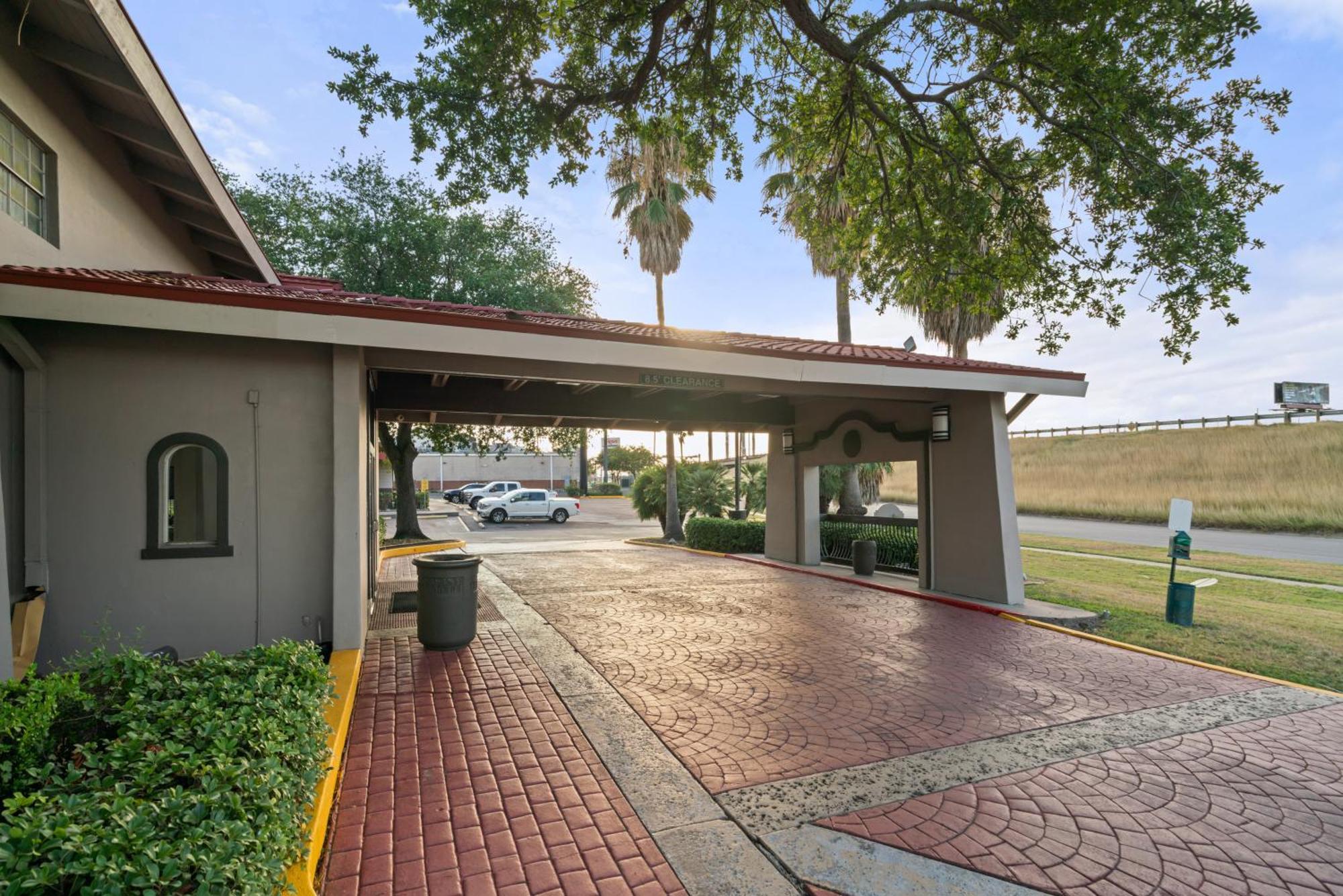 La Quinta Inn By Wyndham Corpus Christi North Esterno foto
