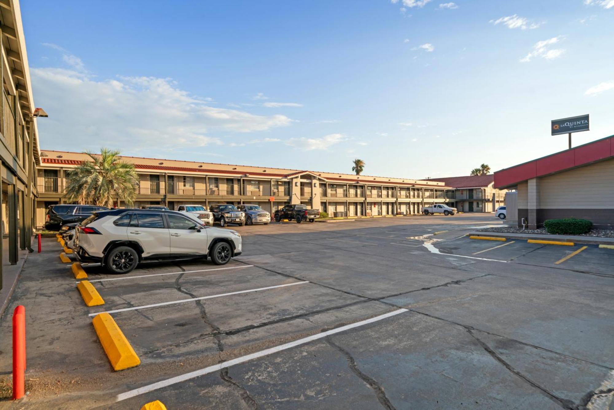 La Quinta Inn By Wyndham Corpus Christi North Esterno foto